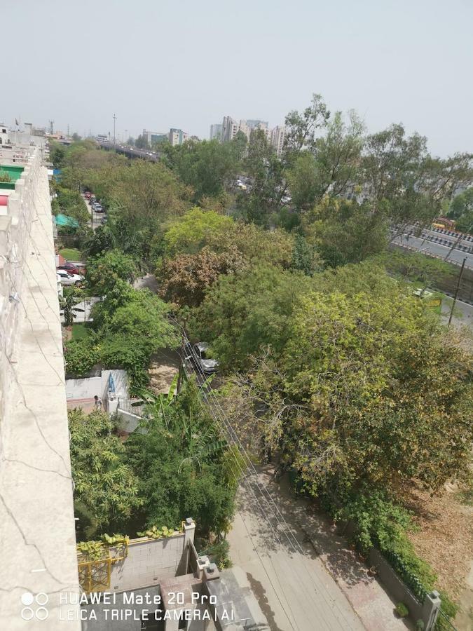 Hotel Pk Residency Noida Esterno foto